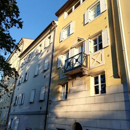 Residence Teatro Romano Trieste Ngoại thất bức ảnh