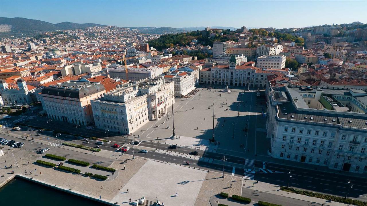 Residence Teatro Romano Trieste Ngoại thất bức ảnh