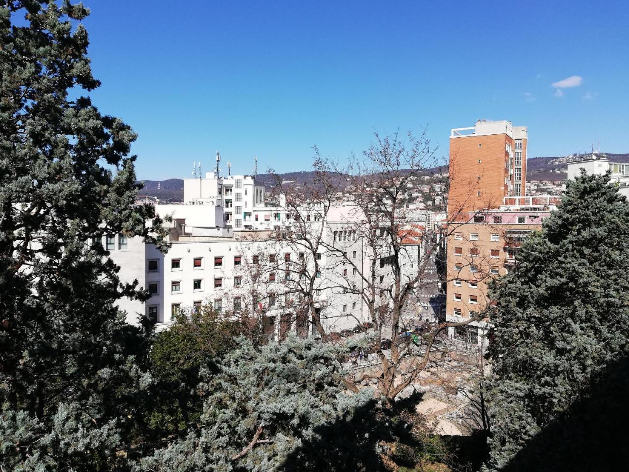 Residence Teatro Romano Trieste Ngoại thất bức ảnh